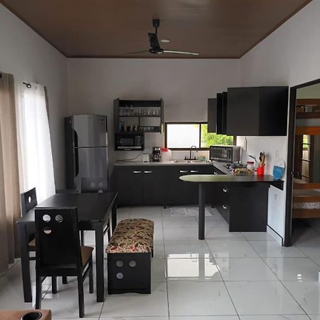 Apartamento Rodriguez เกโปส ภายนอก รูปภาพ